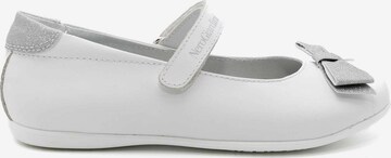 Ballerines 'Porto Ostia' Nero Giardini en blanc