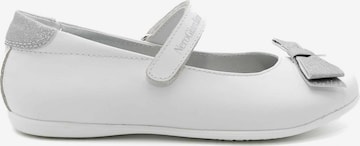 Nero Giardini Ballet Flats 'Porto Ostia' in White