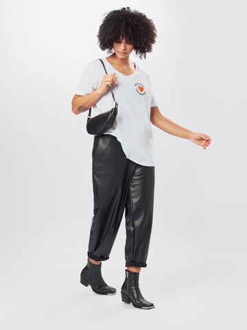 KAFFE CURVE Shirt 'KClonie' in Weiß
