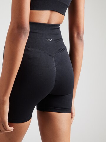 Aim'n Skinny Sports trousers in Black