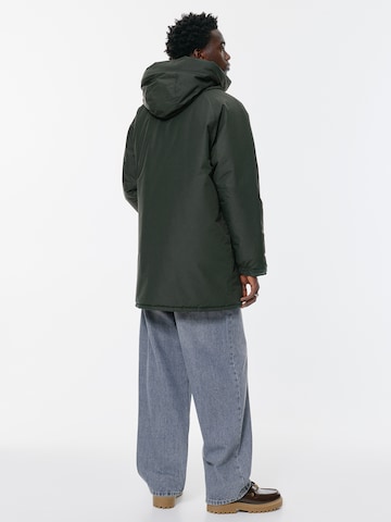 Parka mi-saison Pull&Bear en vert