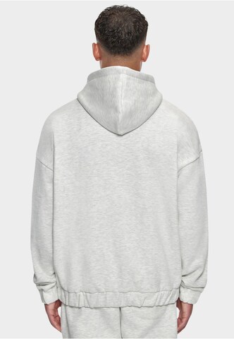 Dropsize Zip-Up Hoodie in Grey