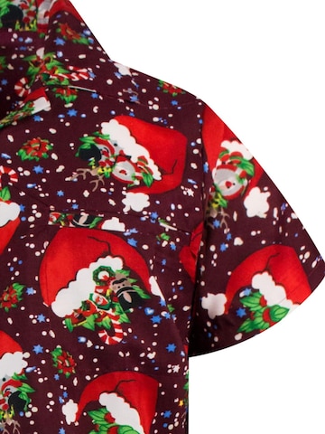 Regular fit Camicia 'Christmas Flying Hats' di King Kameha in rosso