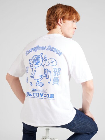 T-Shirt 'Carefree Dance Club' EDWIN en blanc