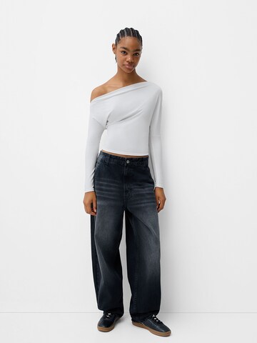 Bershka Тениска в бяло