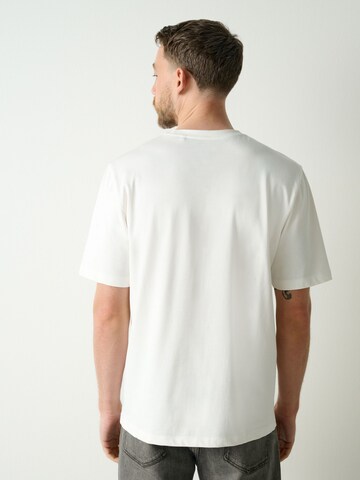 Next Shirt in White