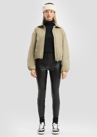 QS Skinny Leggings in Schwarz: Vorderseite