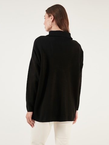 LELA Sweater in Black