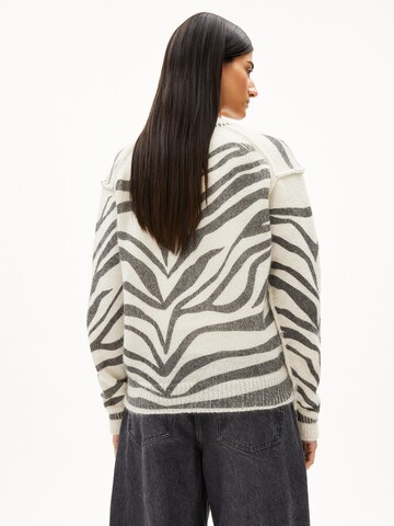 ARMEDANGELS Sweater in Mixed colours