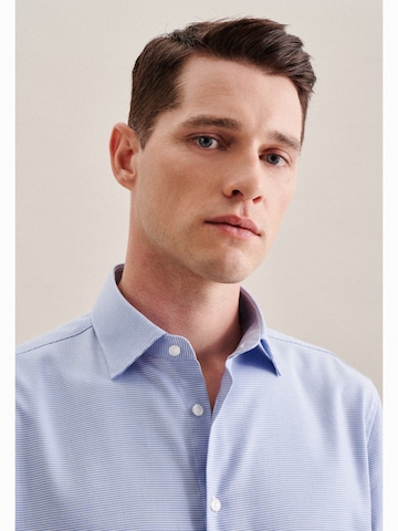 SEIDENSTICKER Comfort fit Zakelijk overhemd 'Shaped' in Blauw