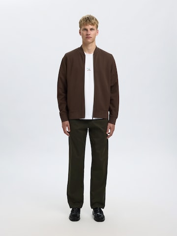 SELECTED - Camisa 'SLHPETE LICENSE' em branco