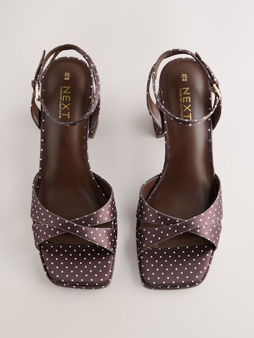 Next Sandaal 'Forever Comfort' in Bruin