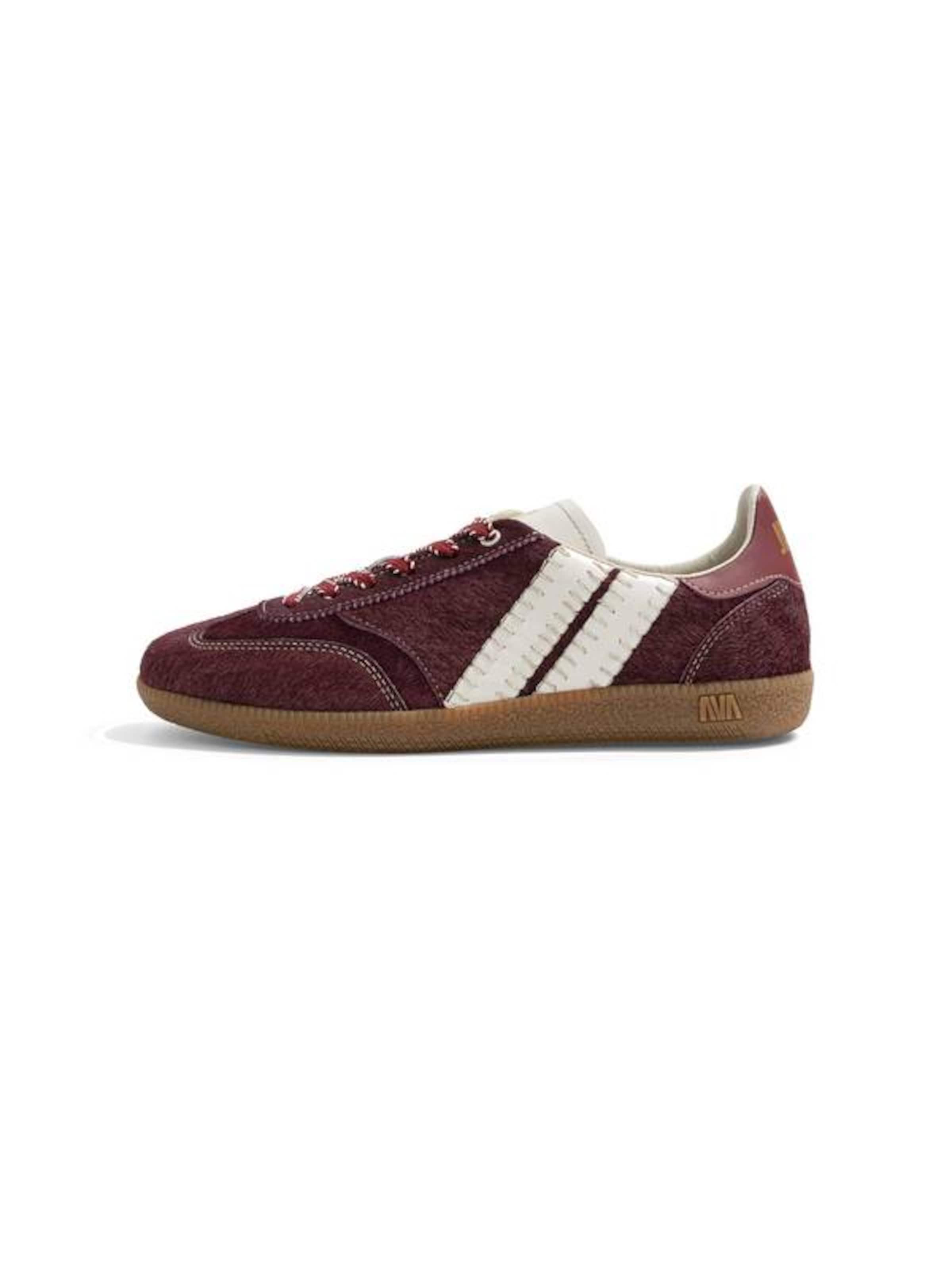 Caval - Zapatos con cordón 'Pulse' en rojo