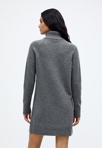 Robes en maille GAP en gris : derrière