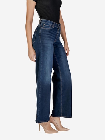 Bootcut Jeans 'Onlmadison' di ONLY in blu