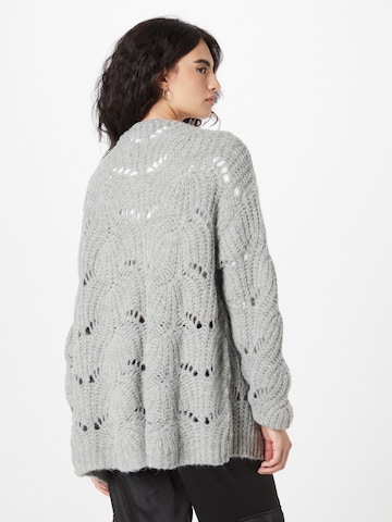 ABOUT YOU Knit Cardigan 'Fiona' in Grey