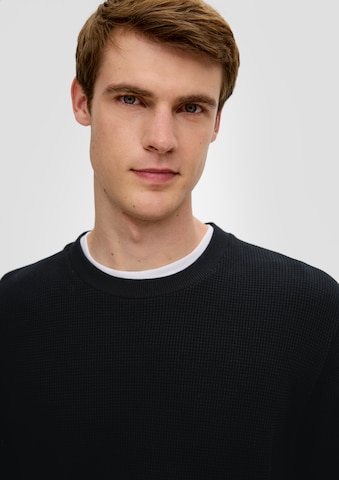 s.Oliver Sweatshirt in Black