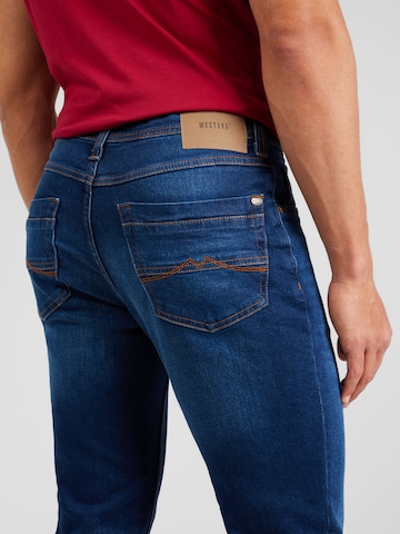 regular Jeans 'WASHINGTON STRAIGHT' di MUSTANG in blu