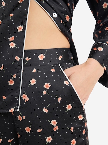 Pantaloncini da pigiama 'Medra' di ETAM in nero