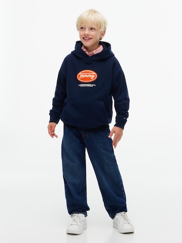 TOMMY HILFIGER Sweatshirt in Blauw: voorkant