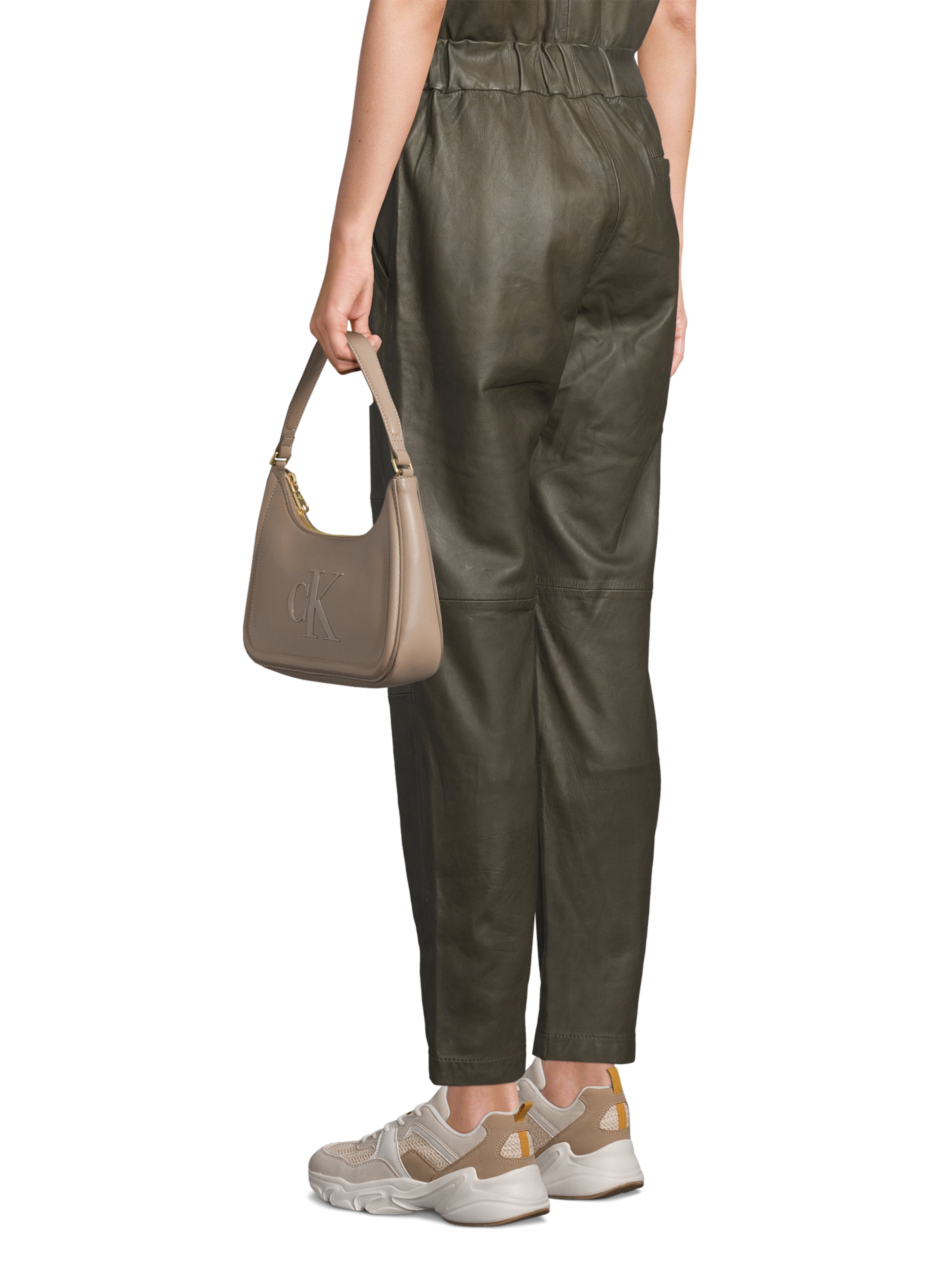 Calvin Klein Shoulder Bag in Grey: front