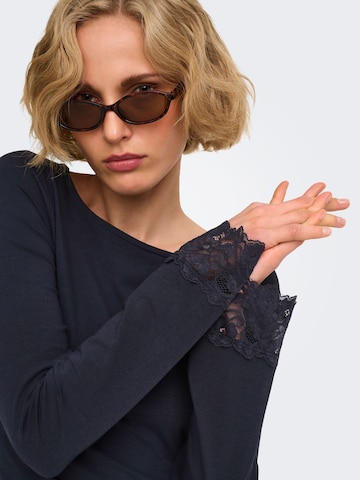 ONLY Top in Blauw
