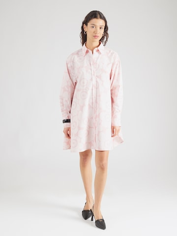 Robe-chemise 'KUVITELMA UNIKKO' Marimekko en rose : devant
