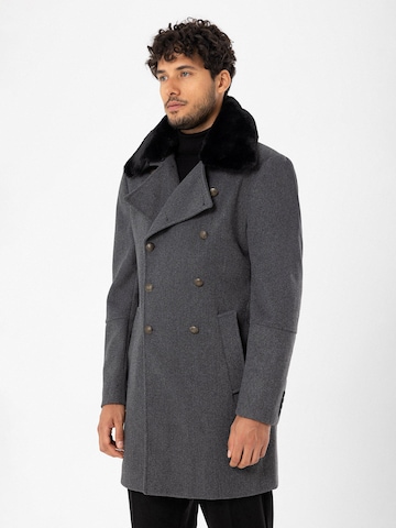 Manteau d’hiver Antioch en gris : devant