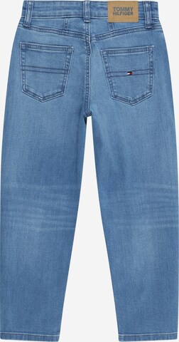 TOMMY HILFIGER Tapered Jeans in Blau