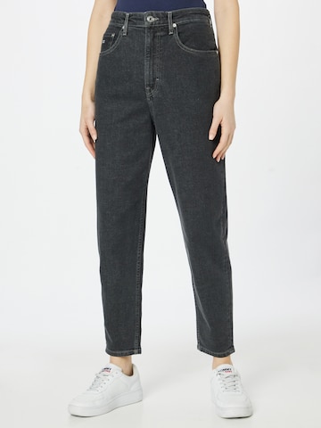 Tommy Jeans Tapered Jeans i svart: framsida