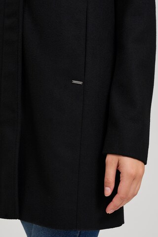 Oxmo Between-Seasons Coat 'Nelina' in Black