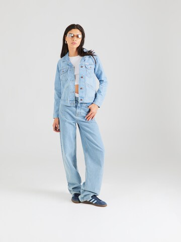 WRANGLER Prehodna jakna | modra barva