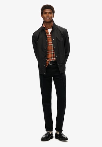 Veste mi-saison 'Surplus Otto' Superdry en noir