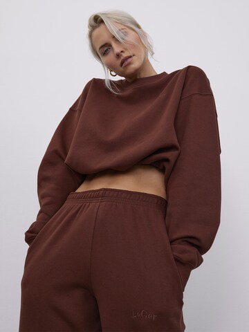 LeGer by Lena Gercke Sweatshirt 'Rosa' in Bruin