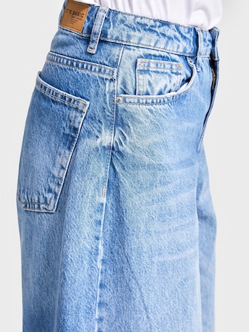 IT'S BASIC Loose fit Jeans 'Skater High Rise Jeans - Ocean' in Blue