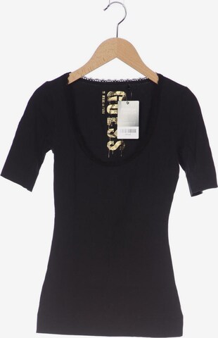 GUESS T-Shirt XS in Schwarz: predná strana