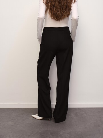 RÆRE by Lorena Rae Regular Hose 'Romina' in Schwarz