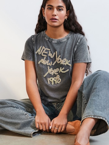 T-shirt 'New York' Next en gris