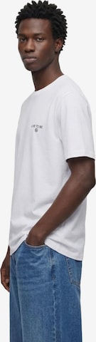 LTB Jeans - Camiseta 'Minimal Print T-Shirt' en blanco: frente