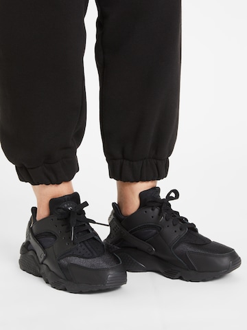 Nike Sportswear Sneakers 'AIR HUARACHE' in Black: front