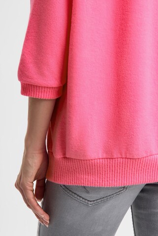 Soccx Pullover aus Flauschstrick mit Glitter-Print in Rot