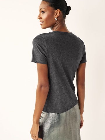 Next - Camiseta en gris