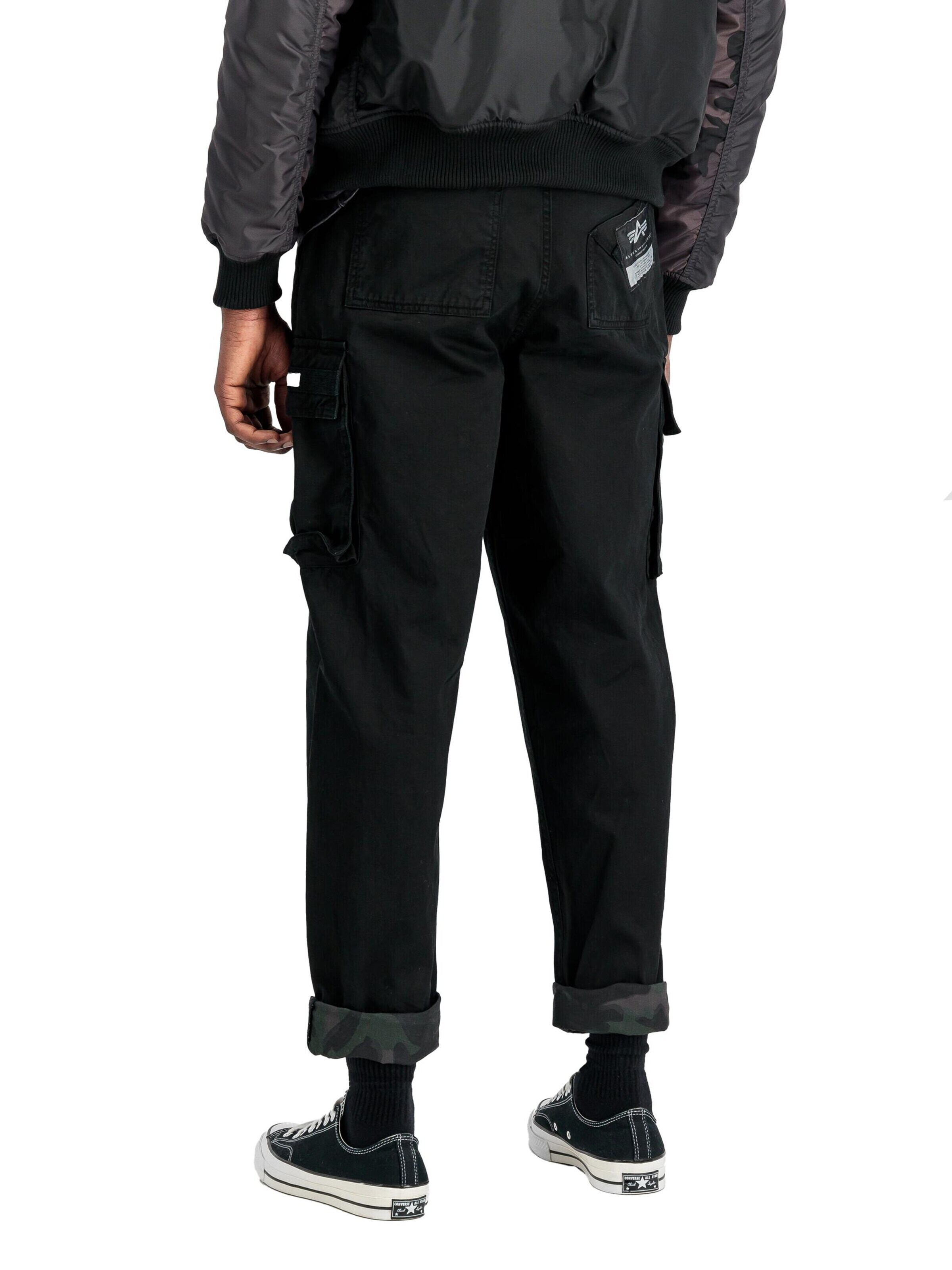 ALPHA INDUSTRIES Regular Cargohose 'Aivator'‌‌‌‌‌‌‌‌‌‌ in Schwarz