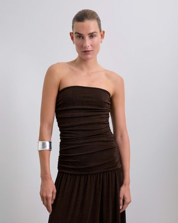 Scalpers Jurk in Bruin