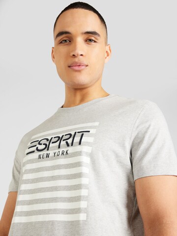 ESPRIT Тениска в сиво