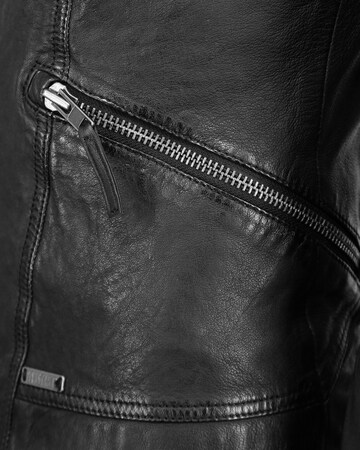 MUSTANG Between-season jacket in Black