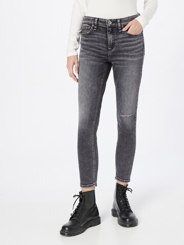 rag & bone Jeans in Grey: front