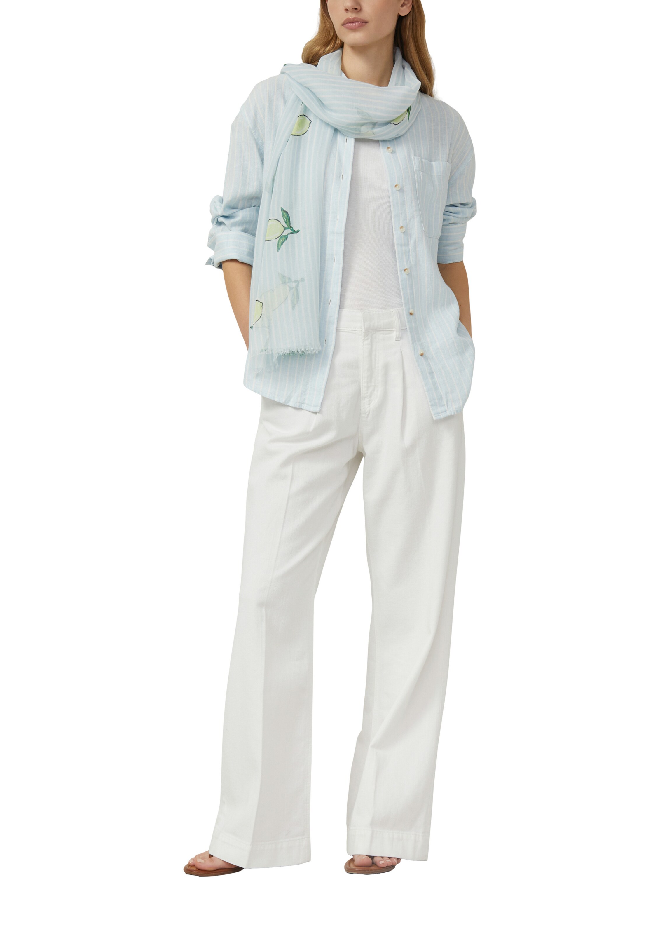 s.Oliver Tuch in Blau