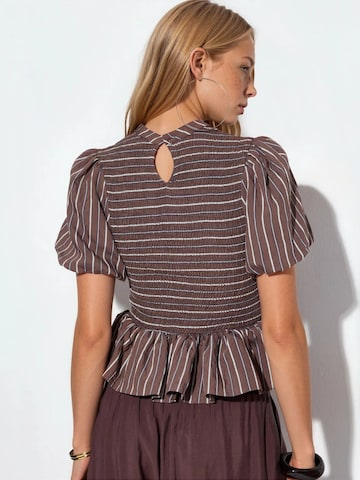 Camicia da donna di Busem in marrone