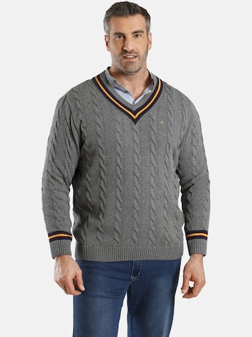 Charles Colby Sweater 'Duke Roland' in Grey: front